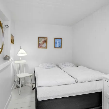 2 Bedroom Gorgeous In