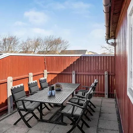 3 Bedroom Beautiful In *
